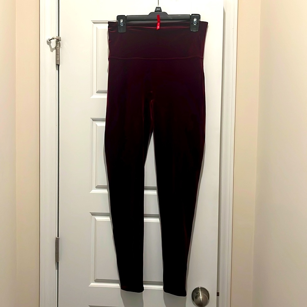 Spanx Velvet Leggings- Deep Red/Merlot- Size XL EUC never worn